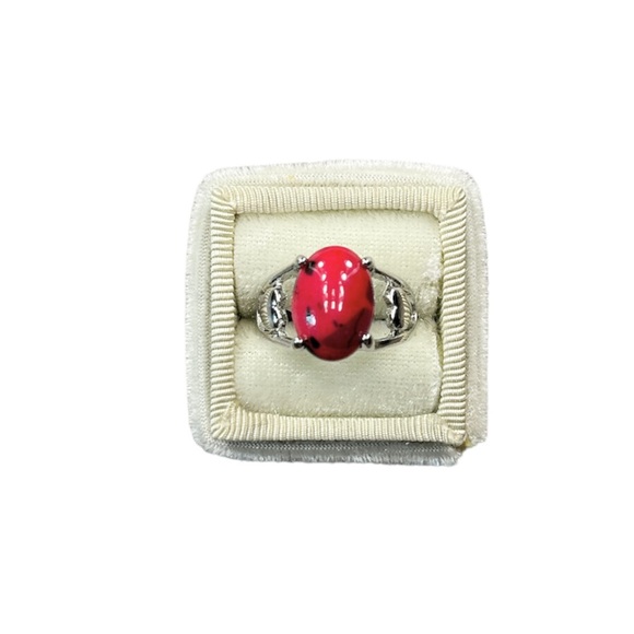 LADYBUG red simulated oval-shaped stone ring set in silver band size 8 new NWT - Picture 2 of 7